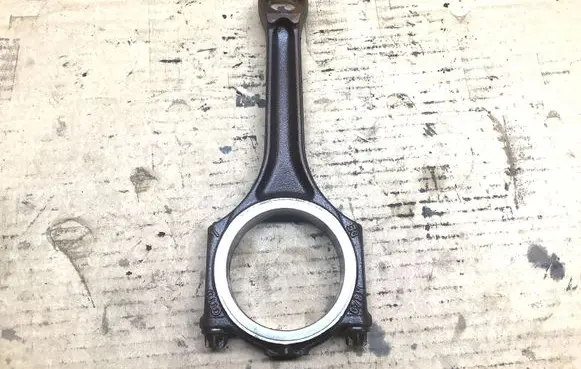 Audi A6 S6 C5 4B Connecting rod/conrod 078U