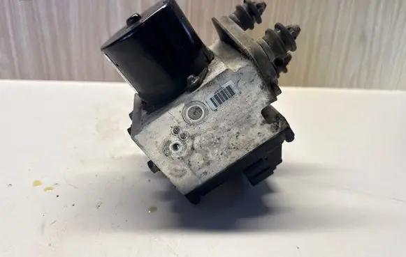 Volkswagen PASSAT B7 ABS Pump 3C0614109AF 16705912 16705712N