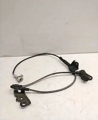 Toyota Avensis T250 ABS brake wheel speed sensor 0265006 150338