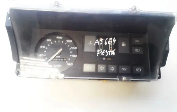 Ford Fiesta Speedometer (instrument cluster) 84FB10841AC 84FB-10841-AC