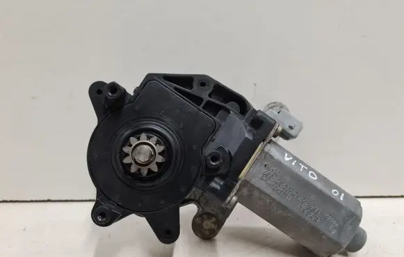 Mercedes-Benz Vito Viano W638 Front door window regulator motor 0130821667