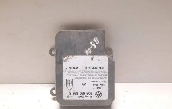 Volkswagen PASSAT B5 Airbag control unit/module 6Q0909605B