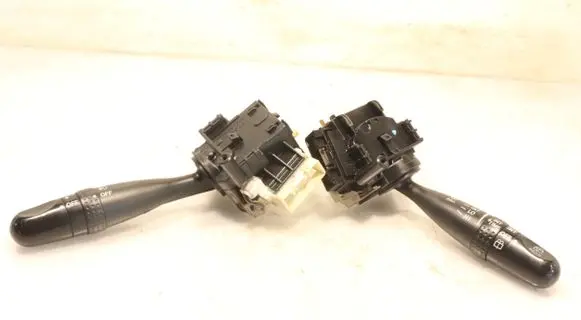 Toyota Corolla E110 Light switch 173753