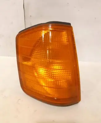 Mercedes-Benz 190 W201 Front indicator light 42656R6 2656R6
