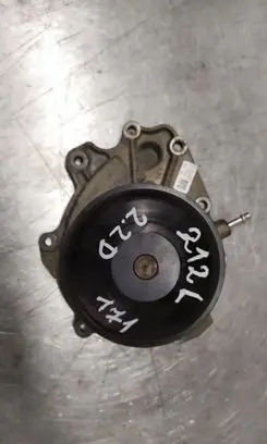 Mercedes-Benz E W212 Water pump A6512001302