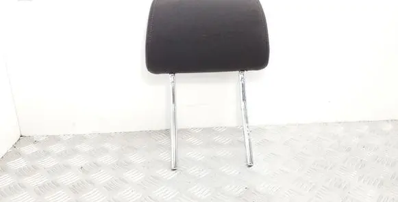 Audi A3 S3 8P Front seat headrest 