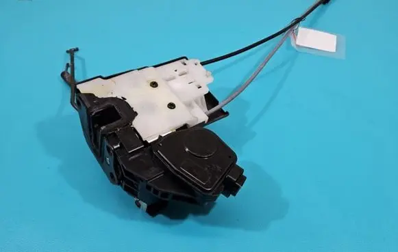 KIA Sportage Front door lock IMPRK1414517
