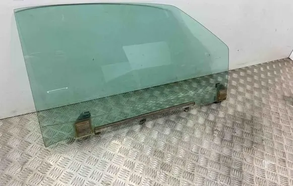 Mercedes-Benz SL R129 Front door window/glass (coupe) 1297200418 A1297200418