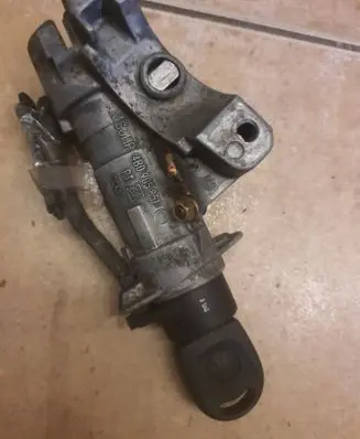 Volkswagen Bora Ignition lock 4B0905851c