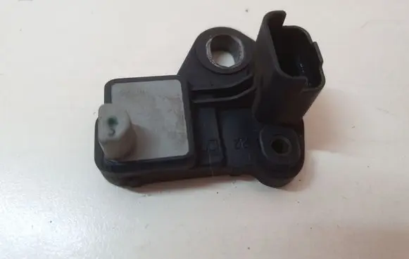 Volvo C30 Crankshaft position sensor 9664387380