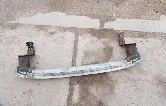 Audi Q7 4L Front bumper cross member
