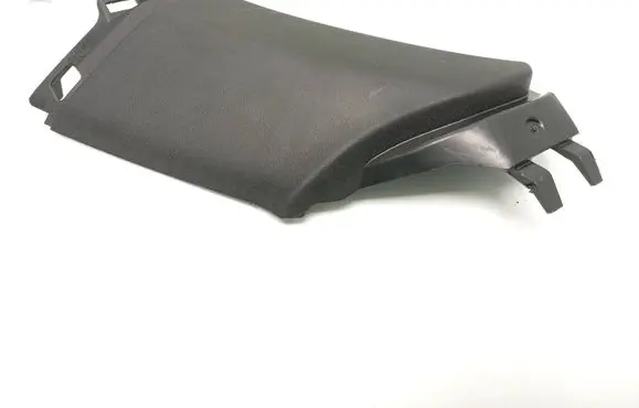 Volvo V40 (C) pillar trim 31305358
