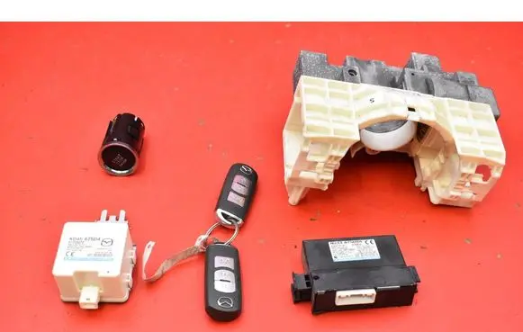 Mazda MX-5 NA Miata Ignition lock N243675U0A