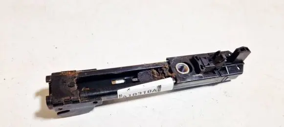 Skoda Octavia Mk2 (1Z) Seat belt adjustment rail 1t0857819