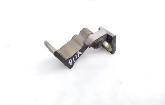 Seat Toledo IV (NH) Front door lower hinge 8K0831402P