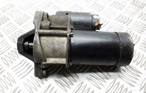 Renault Laguna I Starter motor