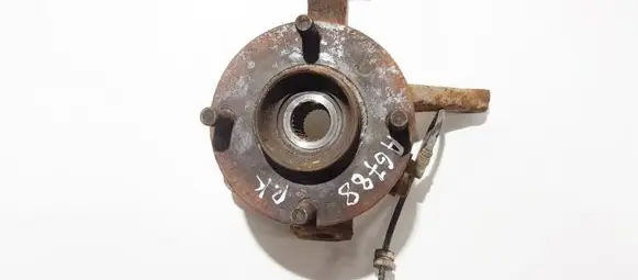 Front wheel hub