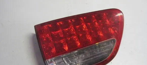 Citroen C-Crosser Tailgate rear/tail lights 1146380L