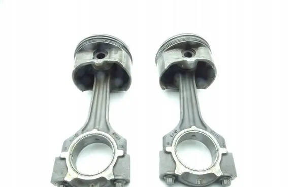 SsangYong Korando Piston with connecting rod 16133