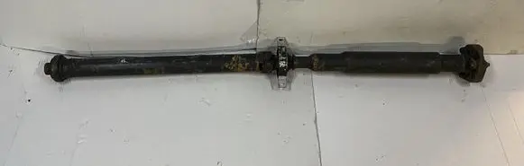 BMW X6 E71 Middle center prop shaft 7589129