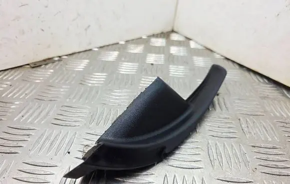 KIA Carens III Windshield trim 86153A4000