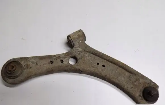 Suzuki SX4 Rear control arm