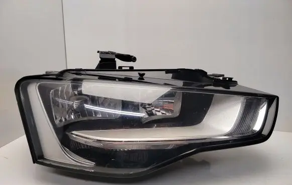 Audi A5 8T 8F Headlight/headlamp 