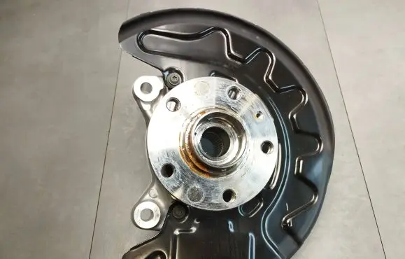 Audi Q3 F3 Front wheel hub spindle knuckle 5Q0407257C