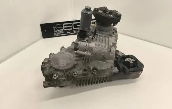 BMW X5 E70 Gearbox transfer box case ATC700 8587225010 270759988