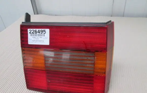 Volkswagen PASSAT B4 Rear/tail lights