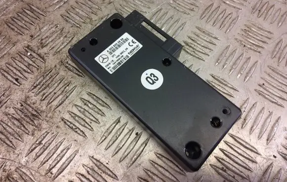 Mercedes-Benz CL C215 Phone control unit/module A2038202585