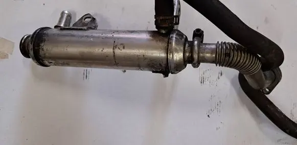 Opel Astra H EGR valve cooler 55203716
