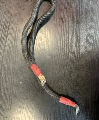 Positive cable (battery)