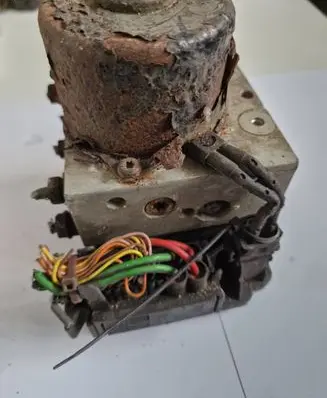 Renault Laguna I ABS Pump 7700434520 10020401614