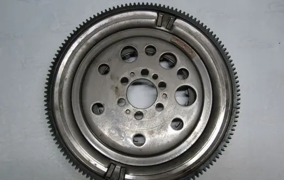Renault Twingo III Flywheel 123103115R