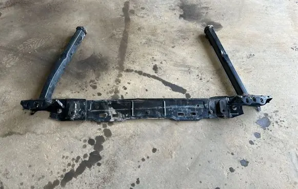 Opel Grandland X Bottom radiator support slam panel 8907638001
