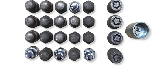 Hyundai ix35 Anti-theft wheel nuts and lock 