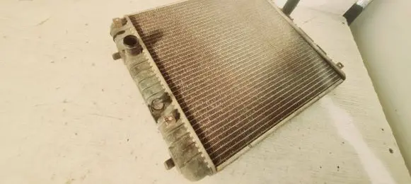 Coolant radiator