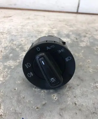 Skoda Octavia Mk3 (5E) Light switch 5E0941431D