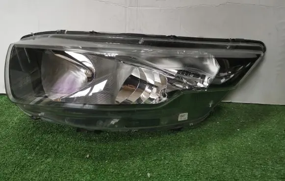 Iveco Daily 6th gen Headlight/headlamp 47910748