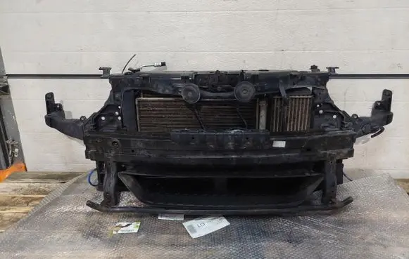 Hyundai i40 Front bodywork piece 