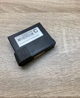 Toyota Prius+ (ZVW40) Immobilizer control unit/module 8978447020 625348000