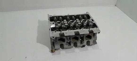 Seat Ibiza V (KJ) Engine head 04C103404N
