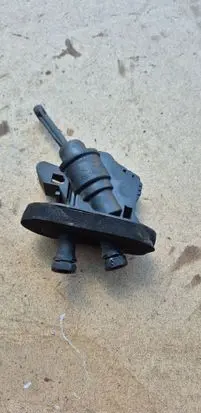 Ford Fiesta Clutch master cylinder 2S617A543AC
