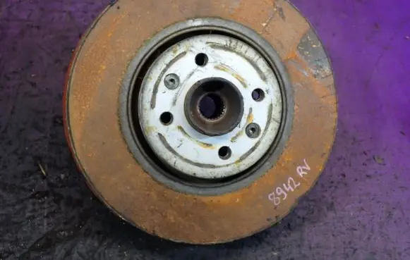 Renault Scenic II - Grand scenic II Front wheel hub spindle knuckle