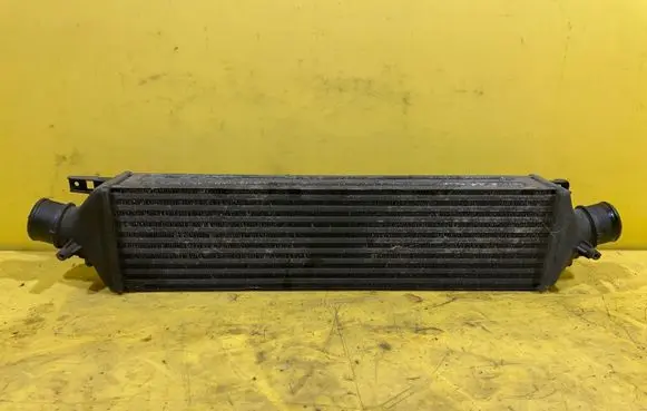 Alfa Romeo Giulietta Intercooler radiator