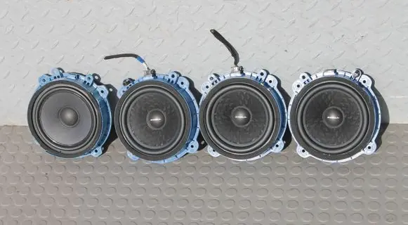 Hyundai Kona I Front door speaker GLOSNIKI-KELL 96330-J9100 96330-N7150