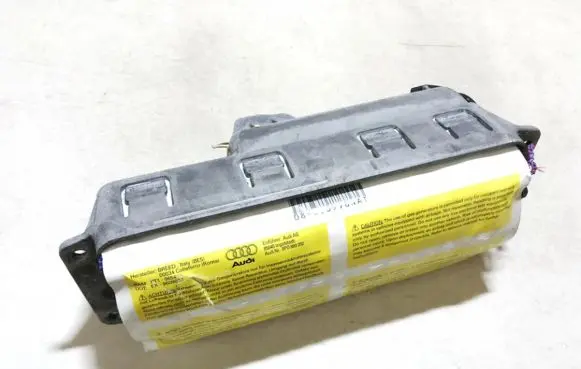 Audi A3 S3 8P Passenger airbag 8p0880202