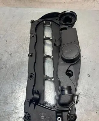 Audi A4 S4 B8 8K Rocker cam cover 03L103469L
