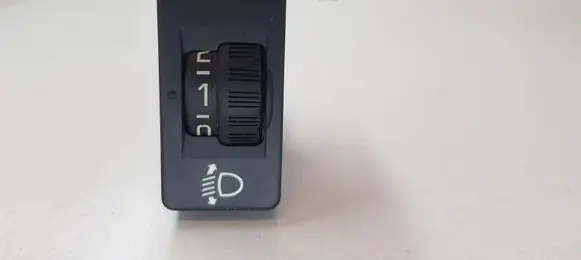 Peugeot 308 Headlight level height control switch 96366692XT